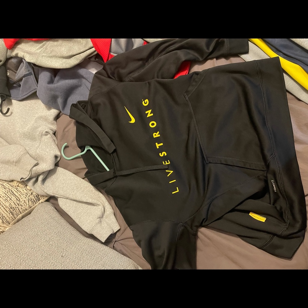 Medium Sweatshirt Nike